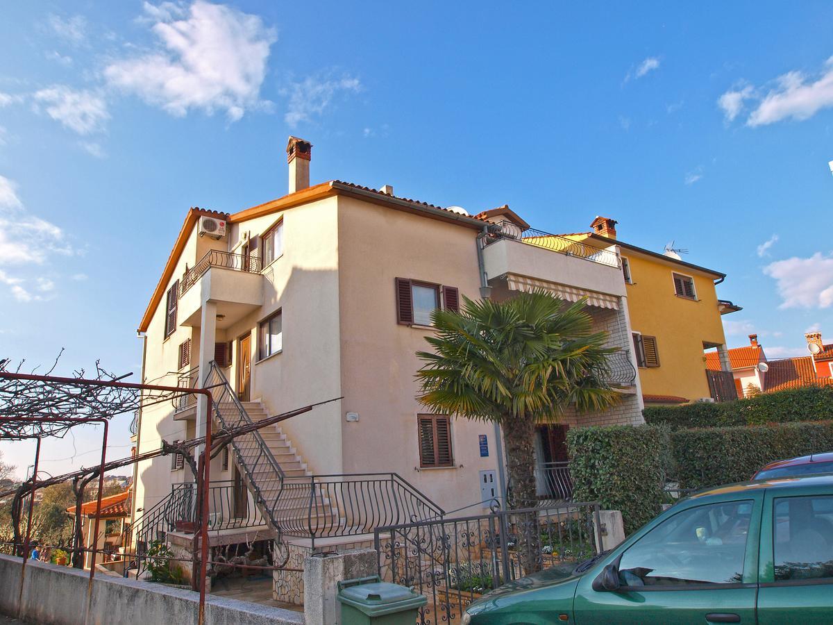 Apartments Milan 1048 Rovinj Buitenkant foto