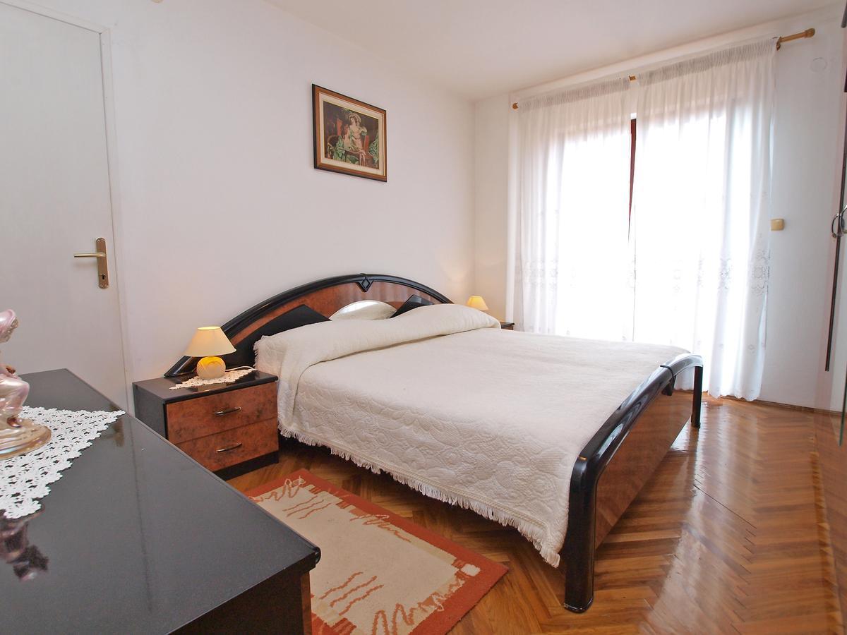 Apartments Milan 1048 Rovinj Buitenkant foto